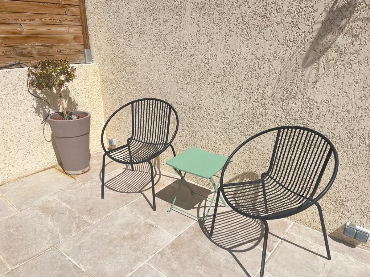 Terrasse Avec Vue Degagee 3km Avignon Villeneuve-lès-Avignon